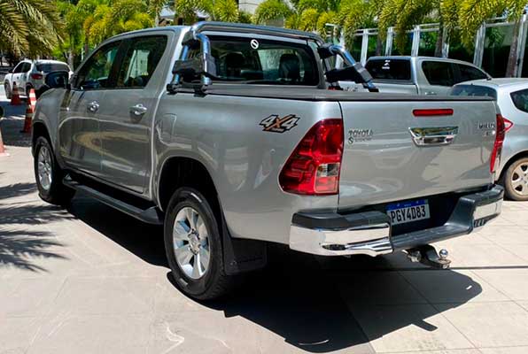 Hilux 03